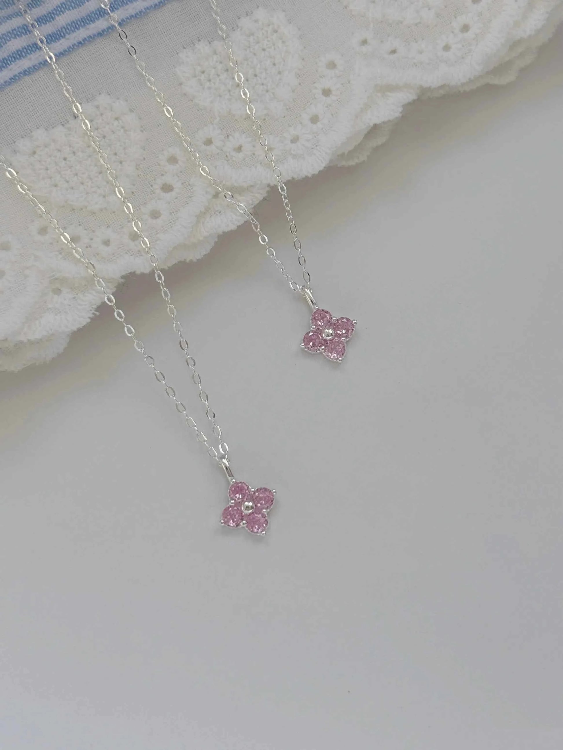 "Sweetheart Clover" 999 Pure Silver Four-Leaf Heart Necklace – Lucky, Minimalist, Gift-Ready (Copy)